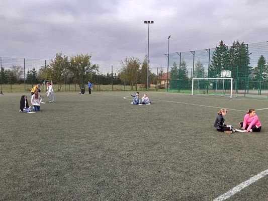  Grafika #5: PRZYRODA W TERENIE- JAK POSŁUGIWAĆ SIĘ KOMPASEM.