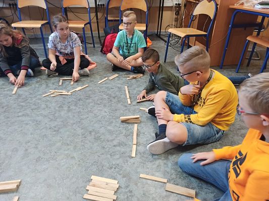  Grafika #11: Kółka z informatyki w ramach projektu Centrum Mistrzostwa Informatycznego