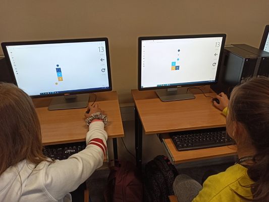  Grafika #43: Kółka z informatyki w ramach projektu Centrum Mistrzostwa Informatycznego