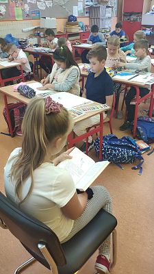 Grafika #11: OGÓLNOPOLSKI DZIEŃ GŁOŚNEGO CZYTANIA