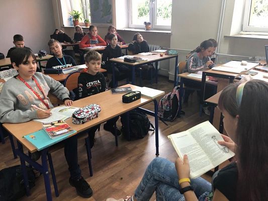 Grafika #8: OGÓLNOPOLSKI DZIEŃ GŁOŚNEGO CZYTANIA