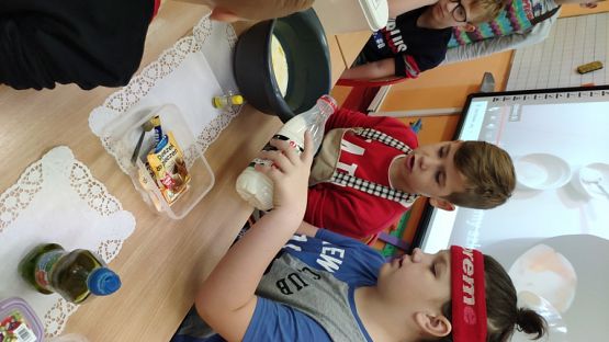  Grafika #8: Dzień chłopaka w 3b