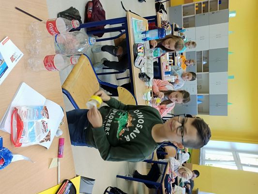  Grafika #15: Sprzątanie Świata 2020 - Plastik? Rezygnuję. Redukuję. Segreguję.