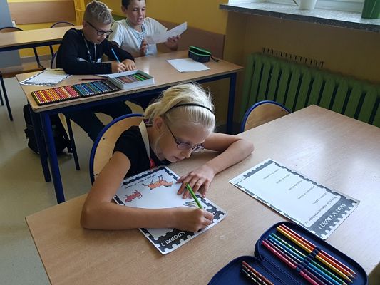  Grafika #40: Międzynarodowy Dzień Kropki