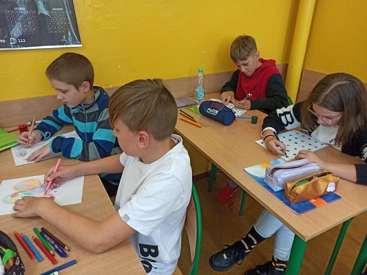  Grafika #144: Międzynarodowy Dzień Kropki