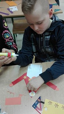  Grafika #2: Ozdoby świąteczne