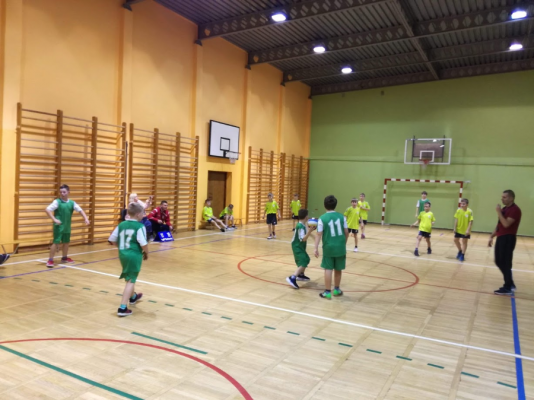  Grafika #1: Dwa ognie usportowione klas 4 i młodszych