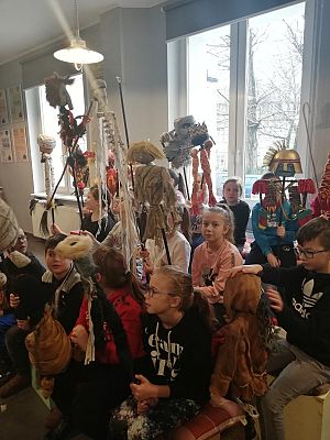 Grafika #0: Klasa 3 b na warsztatach aktorsko-lalkarskich "Wokół szopki"