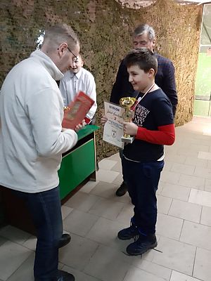  Grafika #6: Zawody strzeleckie o mistrzostwo szkoły z broni pneumatycznej