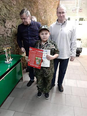  Grafika #8: Zawody strzeleckie o mistrzostwo szkoły z broni pneumatycznej