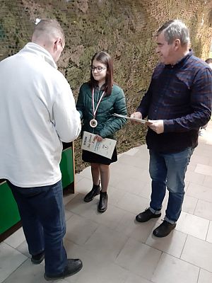  Grafika #18: Zawody strzeleckie o mistrzostwo szkoły z broni pneumatycznej