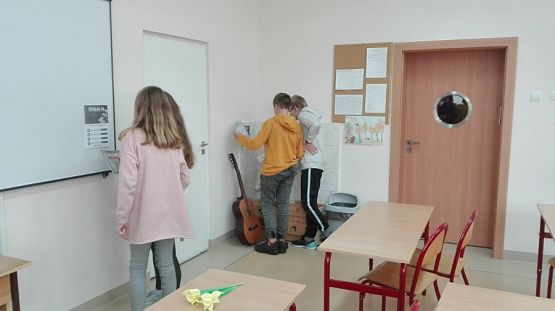  Grafika #2: W poszukiwaniu ukrytych procentów – stacje zadaniowe