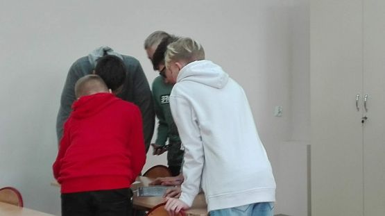  Grafika #8: W poszukiwaniu ukrytych procentów – stacje zadaniowe