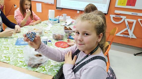 Grafika #0: Klasa 4a przygotowuje się do Białego Koncertu