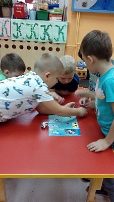  Grafika #7: Zabawa LEGO Mindstorms w grupie 0 "b"