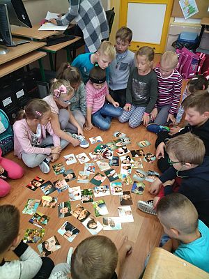  Grafika #1: Emocje na starcie!!!