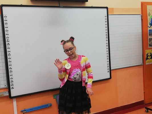  Grafika #3: "Jesienne bajanie"