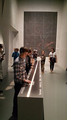  Grafika #44: Wizyta w Muzeum II Wojny Światowej w Gdańsku