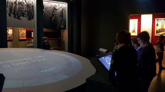  Grafika #5: Wizyta w Muzeum II Wojny Światowej w Gdańsku