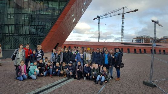  Grafika #0: Wizyta w Muzeum II Wojny Światowej w Gdańsku