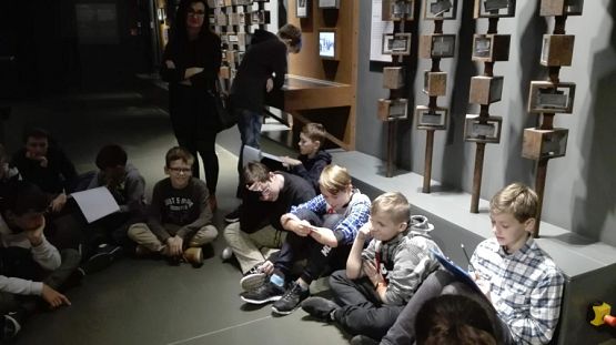  Grafika #16: Wizyta w Muzeum II Wojny Światowej w Gdańsku