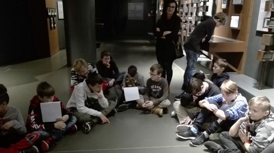  Grafika #18: Wizyta w Muzeum II Wojny Światowej w Gdańsku