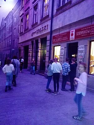  Grafika #28: Wizyta w Muzeum II Wojny Światowej w Gdańsku