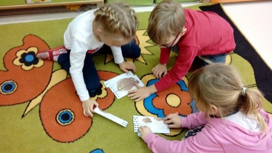  Grafika #5: Uczymy dzieci programować w grupie 0 "b"