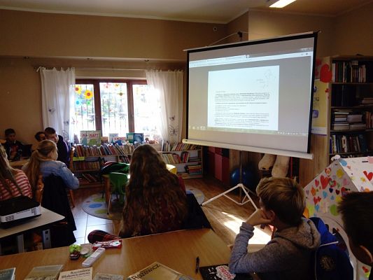  Grafika #2: Październikowe warsztaty języka polskiego w bibliotece gminnej