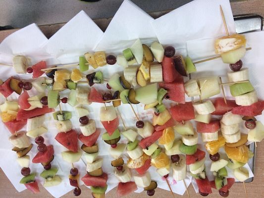  Grafika #5: Kolorowo i owocowo