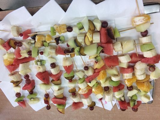  Grafika #6: Kolorowo i owocowo