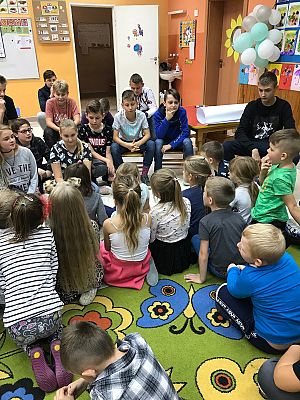  Grafika #4: Klasa 6a promuje zdrowie w grupie przedszkolnej