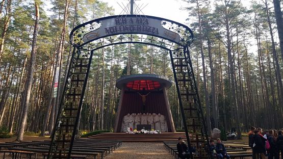  Grafika #10: Lekcja historii w plenerze