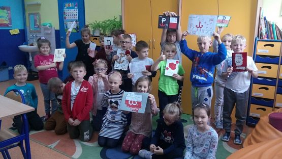  Grafika #3: Klasa I B włączyła się w akację BohaterON