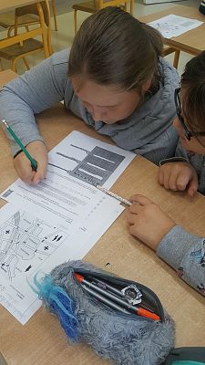  Grafika #2: BohaterON – włącz historię! Klasa VIc