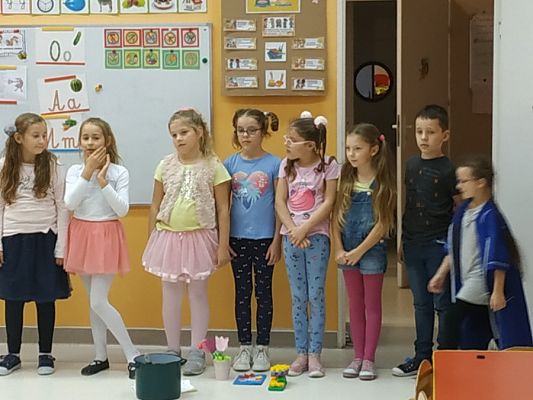  Grafika #5: Teatr Młodego Aktora