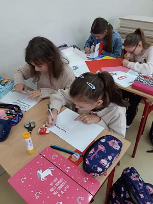  Grafika #4: Akcja BohaterOn - klasaVa