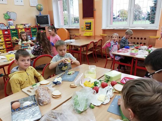  Grafika #8: Zdrowe drugie śniadanie:-))