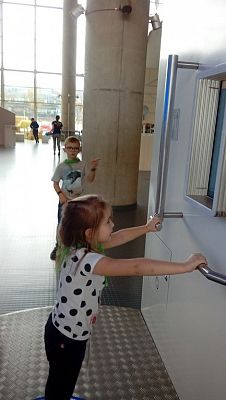 Grafika #2: Grupa 0a i 0b w Centrum Nauki Eksperyment w Gdyni