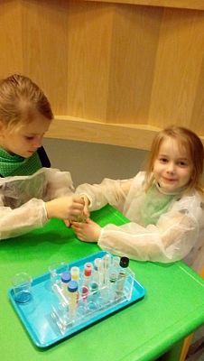 Grafika #27: Grupa 0a i 0b w Centrum Nauki Eksperyment w Gdyni