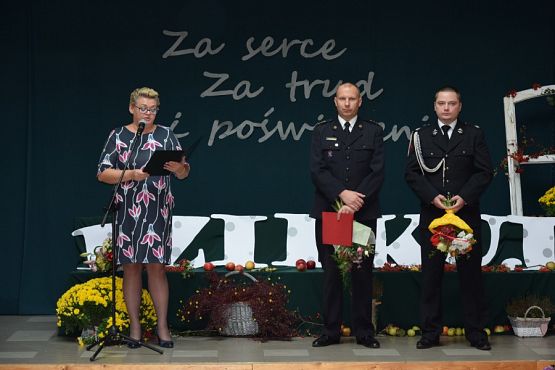  Grafika #1: Dzień Edukacji Narodowej