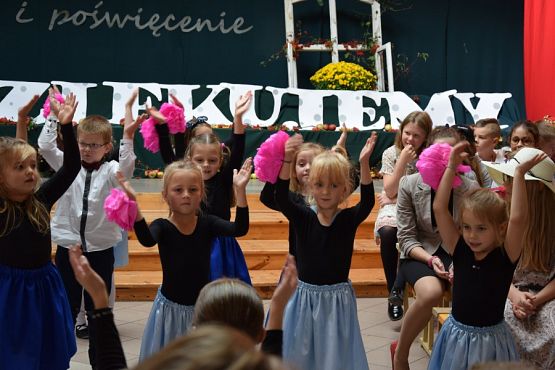  Grafika #11: Dzień Edukacji Narodowej