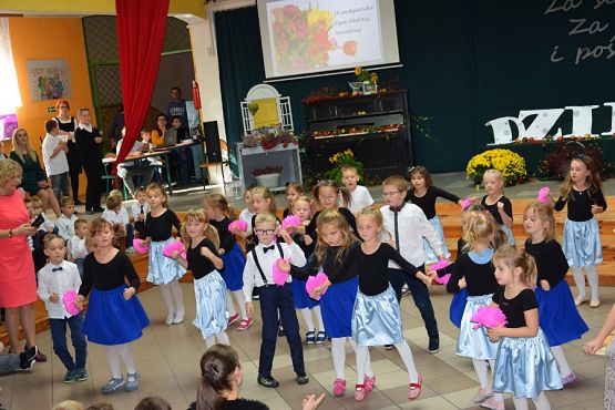  Grafika #42: Dzień Edukacji Narodowej