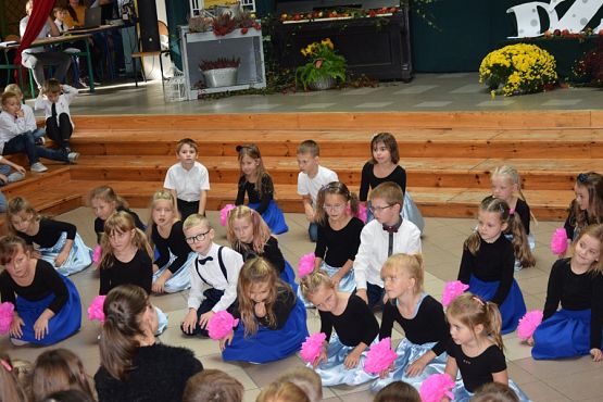  Grafika #24: Dzień Edukacji Narodowej