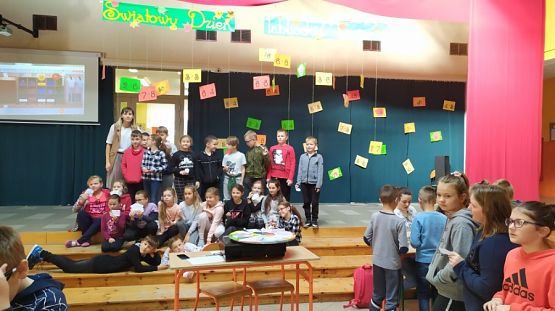  Grafika #50: IX Światowy Dzień Tabliczki Mnożenia