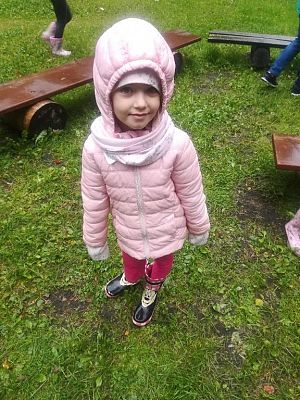  Grafika #43: Wycieczka grupy 0 a i 0 b do lasu