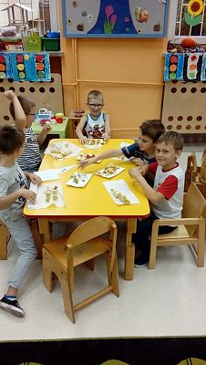  Grafika #12: Owocowy Dzień Chłopca w grupie "0"b