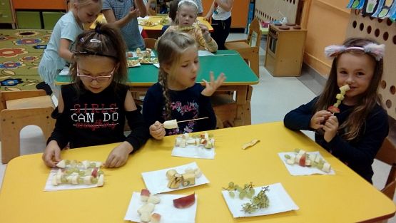  Grafika #11: Owocowy Dzień Chłopca w grupie "0"b