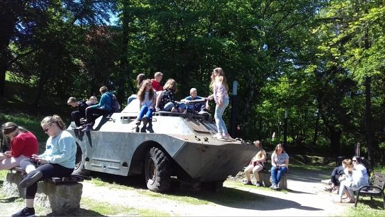  Grafika #35: Nasi uczniowie w Karkonoszach