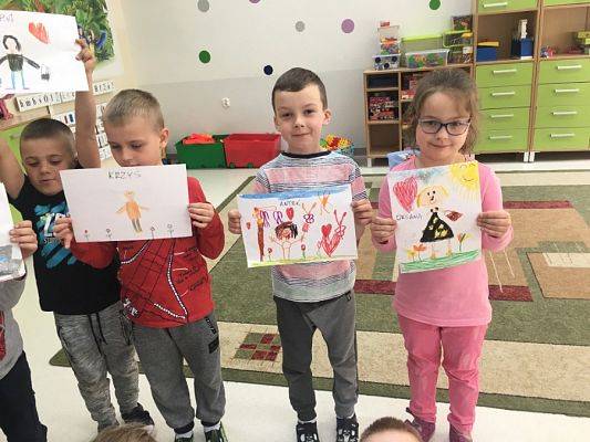 Grafika #3: Mother, Mummy, Mama, Mum